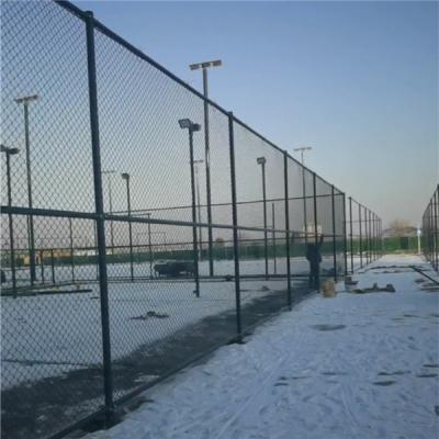 衡阳乌鲁木齐市飞机场体育场围栏安装