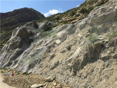昌吉精河下天吉水库边坡防护网施工案例